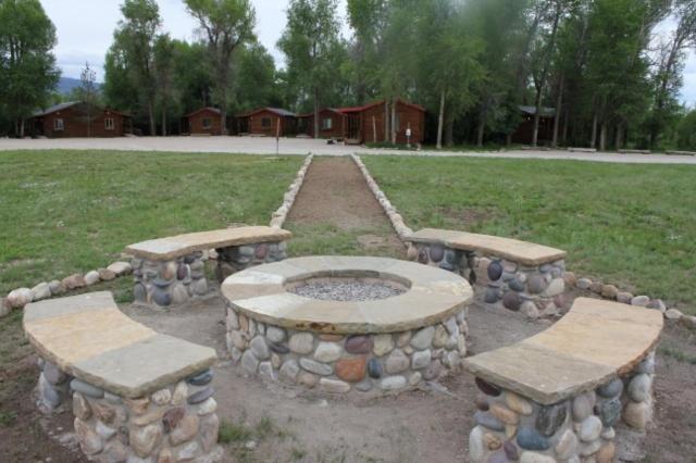 Teton Valley Cabins Driggs Exterior photo